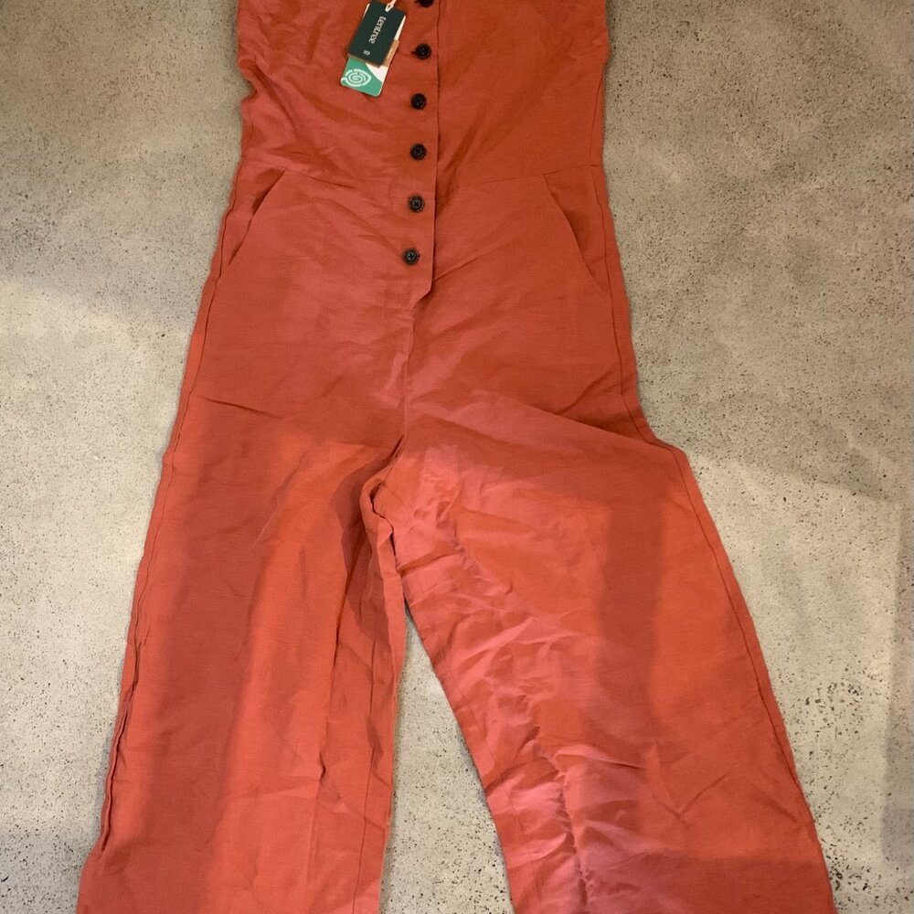 TreeLinen Apron Front Jumpsuit - Picture 4 of 5
